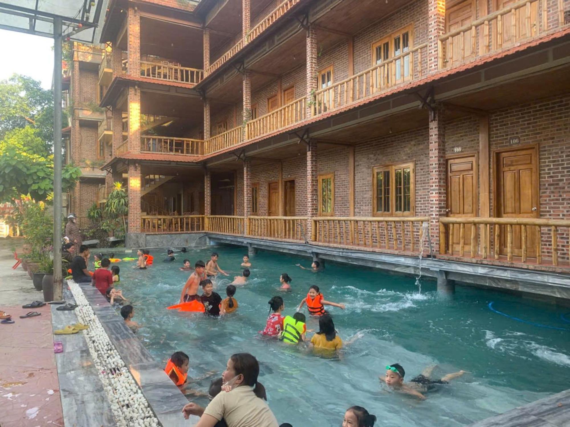 Ho Nui Dinh Hotel Ninh Binh Buitenkant foto