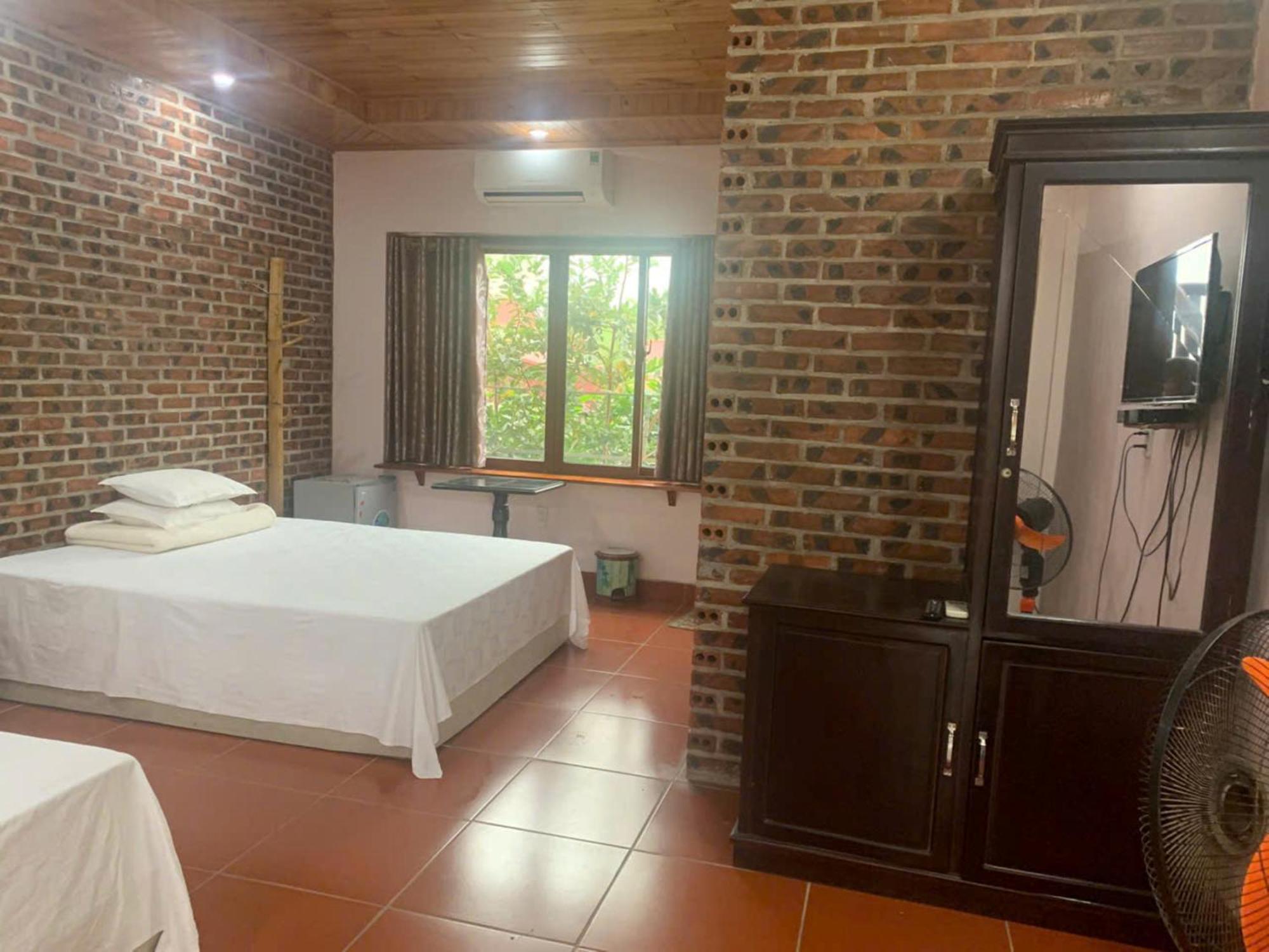 Ho Nui Dinh Hotel Ninh Binh Buitenkant foto